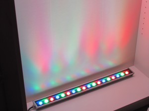 Линейный прожектор RGB 100см 18Вт 12V